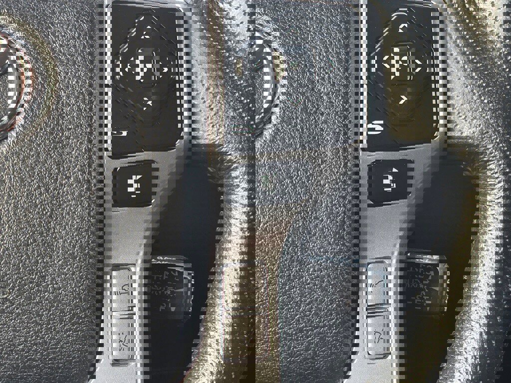 Used 2024 Toyota 4Runner SR5 Premium image 18