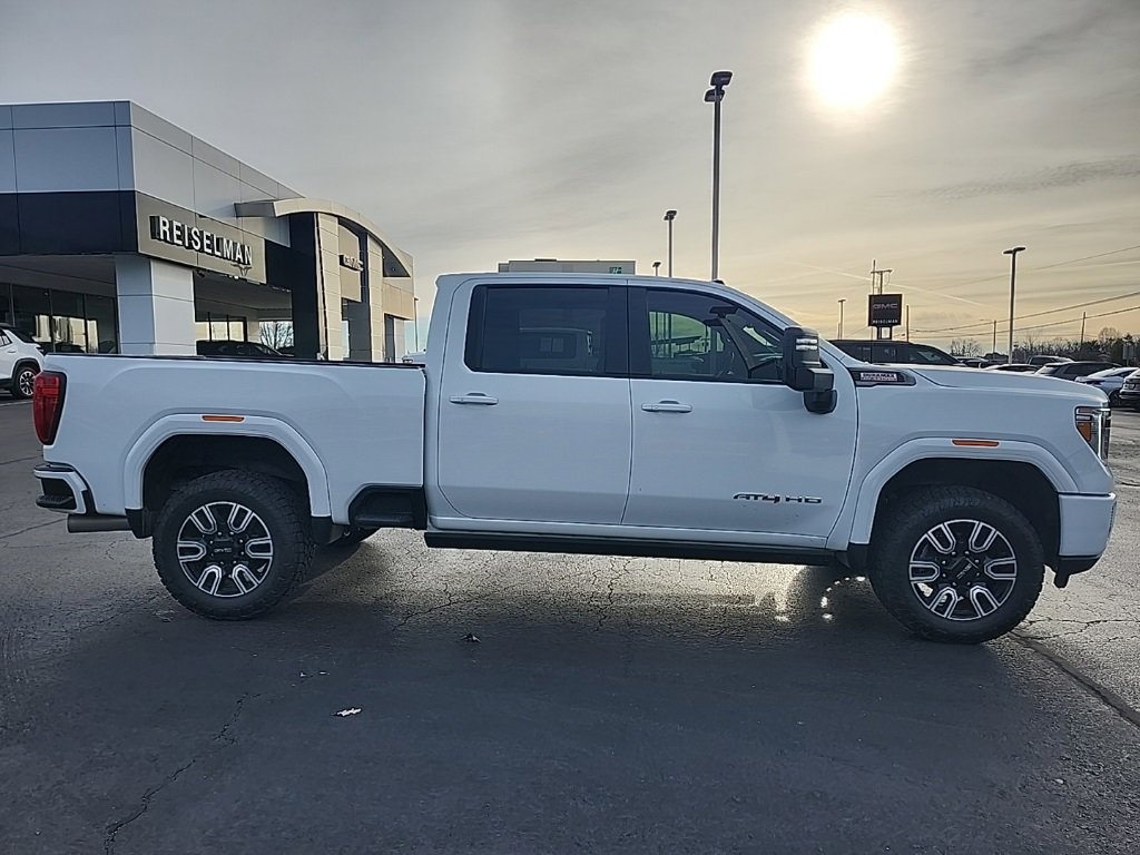 Used 2023 GMC Sierra 2500 AT4 w/ AT4 Preferred Package image 2