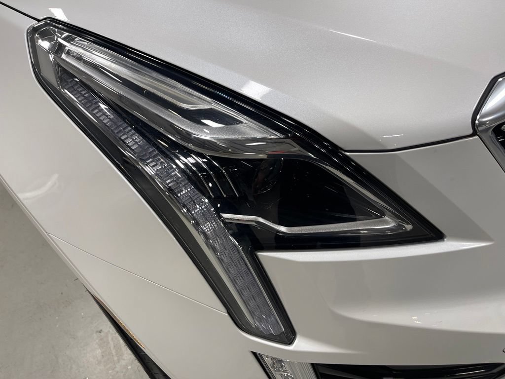 Used 2023 Cadillac XT5 Premium Luxury AWD/4WD image 10