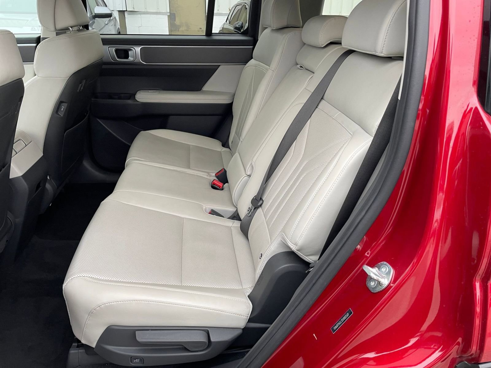 Used 2025 Hyundai Santa Fe SEL image 25