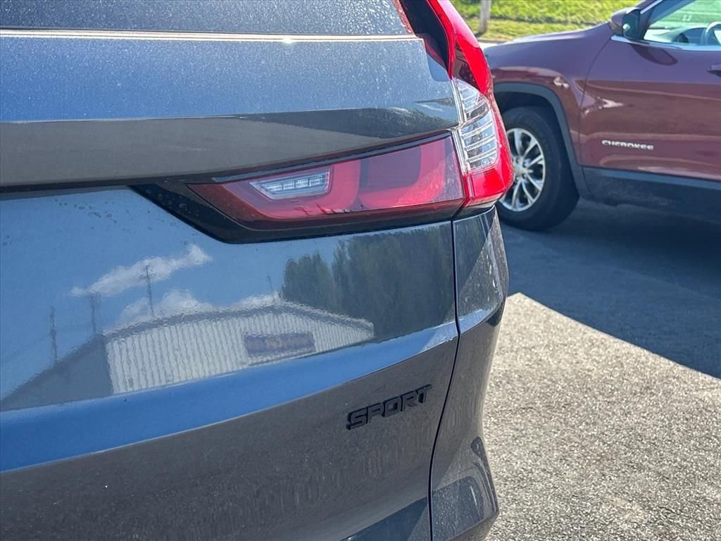 Used 2025 Honda CR-V Sport-L image 11