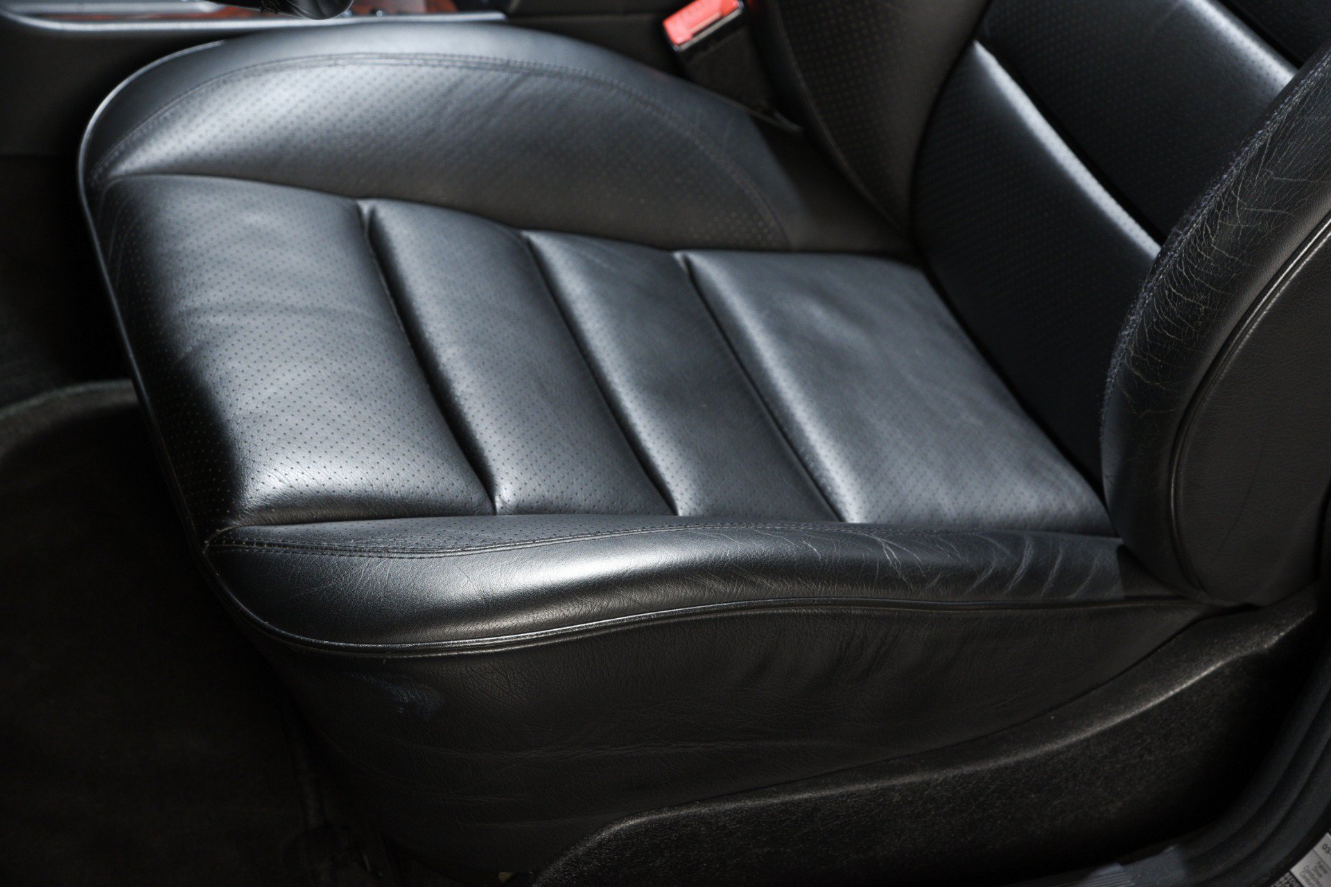 Used 1994 Mercedes-Benz E 500 Sedan image 19