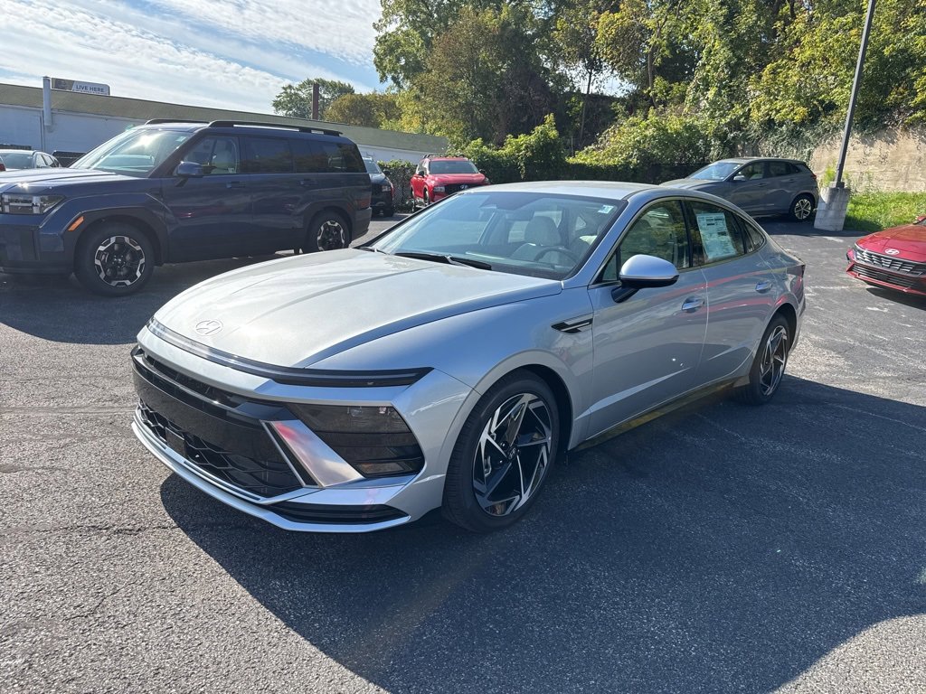 New 2026 Hyundai Sonata SEL image 3