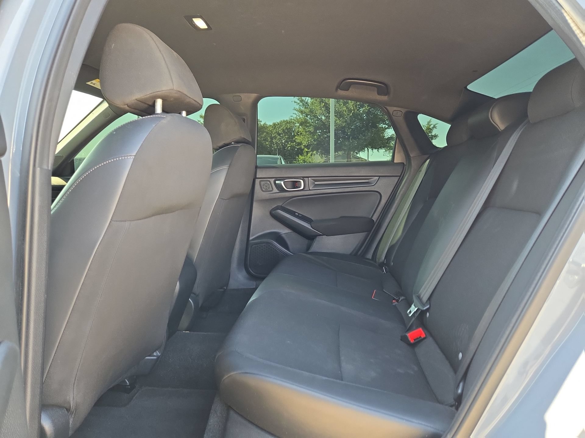 Used 2023 Honda Civic Sport image 13