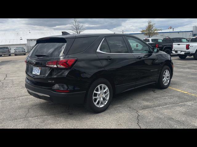 Used 2024 Chevrolet Equinox LT w/ LPO, Floor Liner Package AWD/4WD image 31