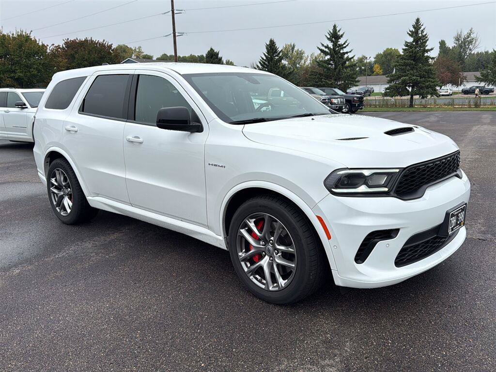Used 2023 Dodge Durango R/T w/ Tow 'N Go Package AWD/4WD image 8