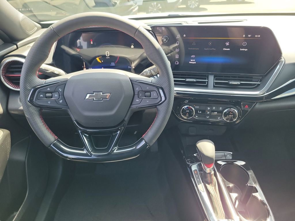 New 2026 Chevrolet Trax RS w/ Driver Confidence Package FWD image 4