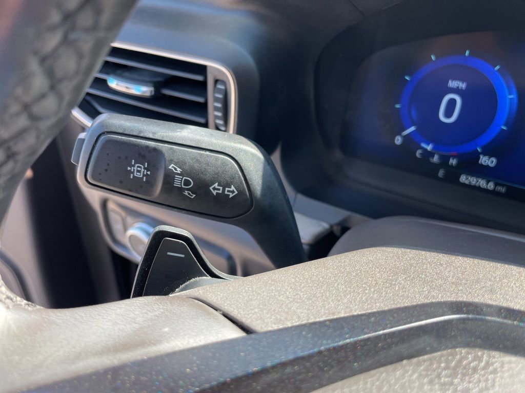 Used 2020 Ford Explorer Platinum w/ Premium Technology Package image 16