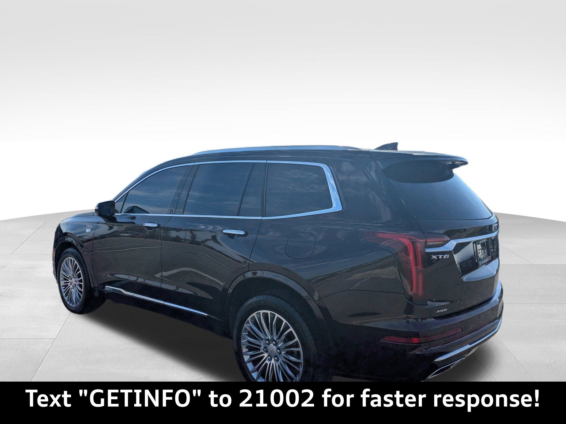 Used 2020 Cadillac XT6 Premium Luxury w/ LPO, Floor Liner Package image 5