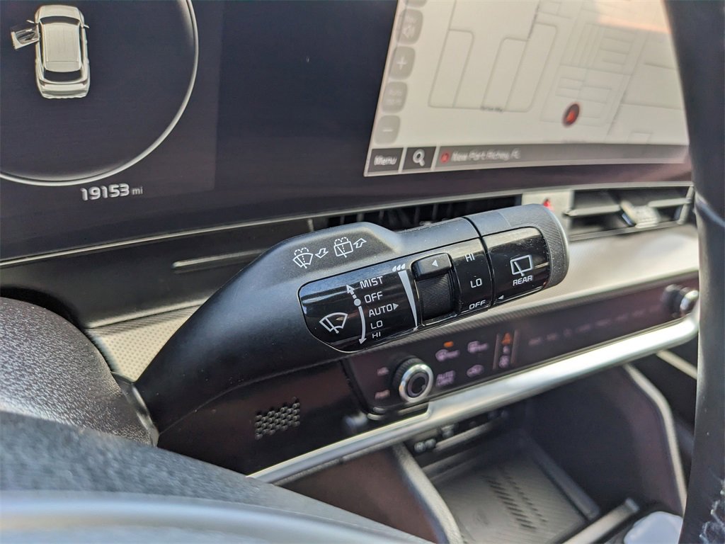 Certified 2024 Kia Sportage SX image 40