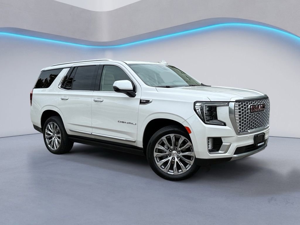 Used 2022 GMC Yukon Denali image 1
