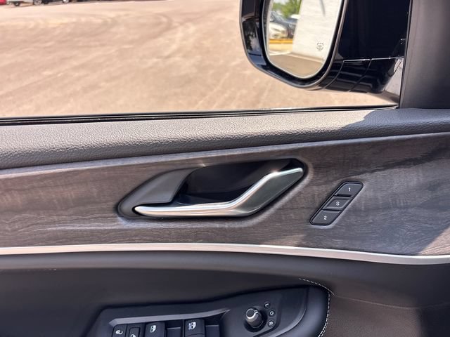 New 2026 Jeep Grand Cherokee Limited AWD/4WD image 15