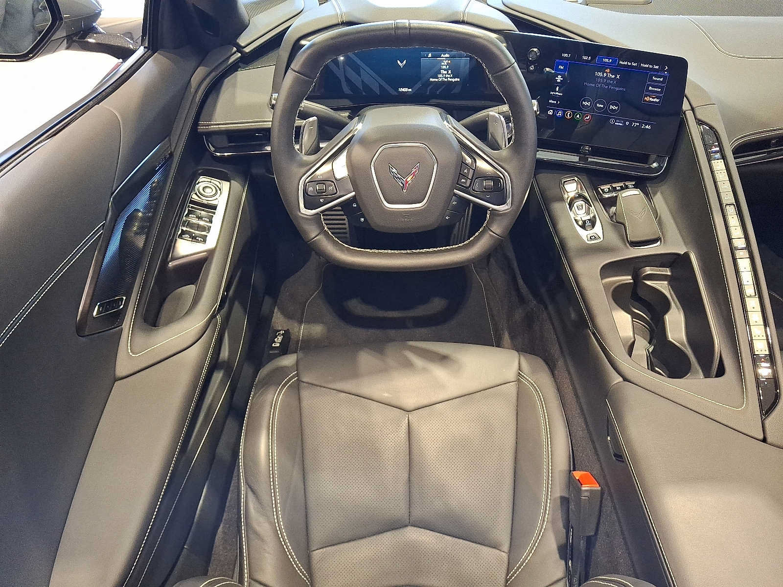 Used 2023 Chevrolet Corvette Stingray Preferred Conv w/ Stealth Interior Trim Package RWD image 10