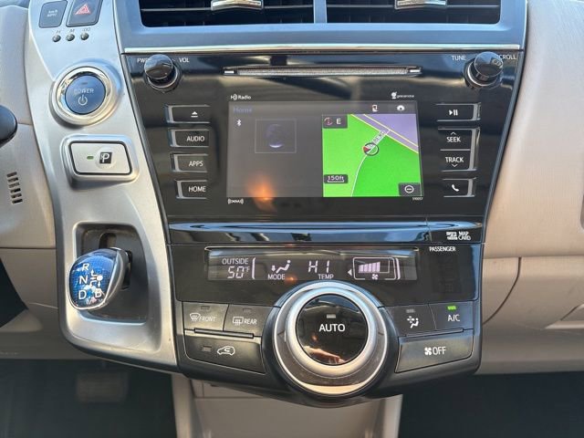 Used 2016 Toyota Prius V Three image 18