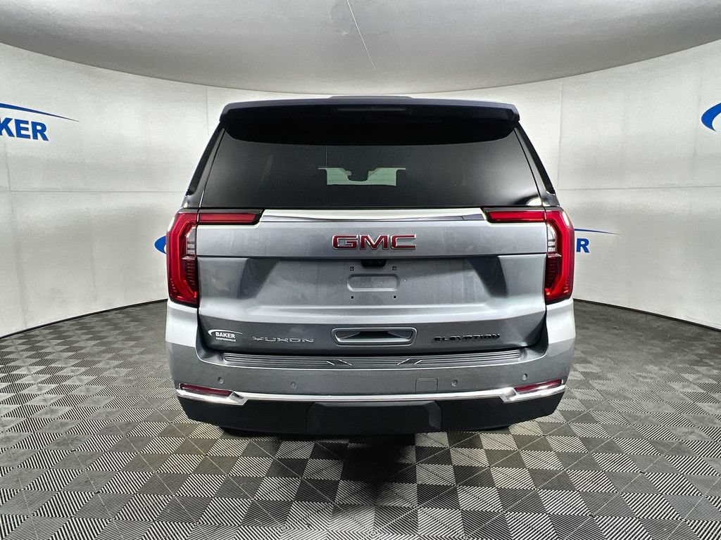 Used 2025 GMC Yukon Elevation w/ Elevation Premium Package AWD/4WD image 8