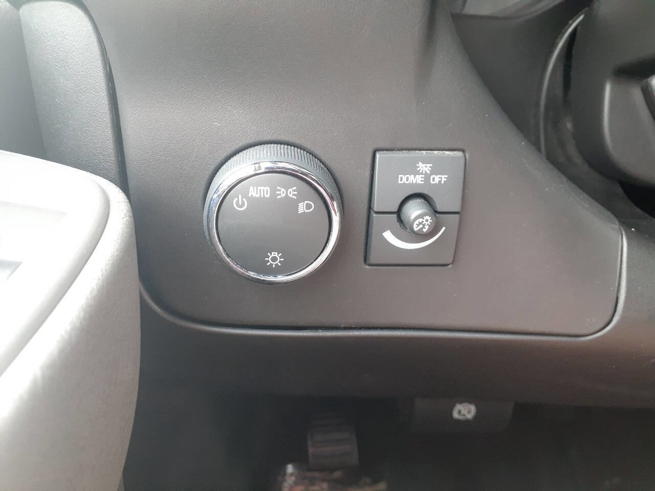 Used 2020 Chevrolet Express 3500 LS image 11