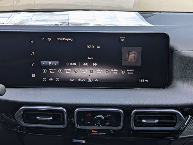 New 2026 Nissan Sentra SV w/ SV Convenience Package FWD image 17