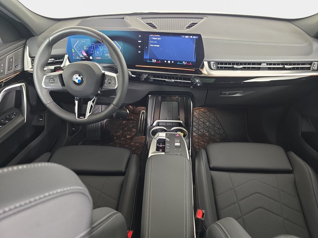 New 2026 BMW X2 xDrive28i w/ Technology Package AWD/4WD image 12