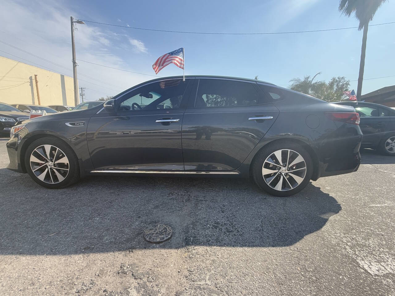 Used 2016 Kia Optima SX image 8