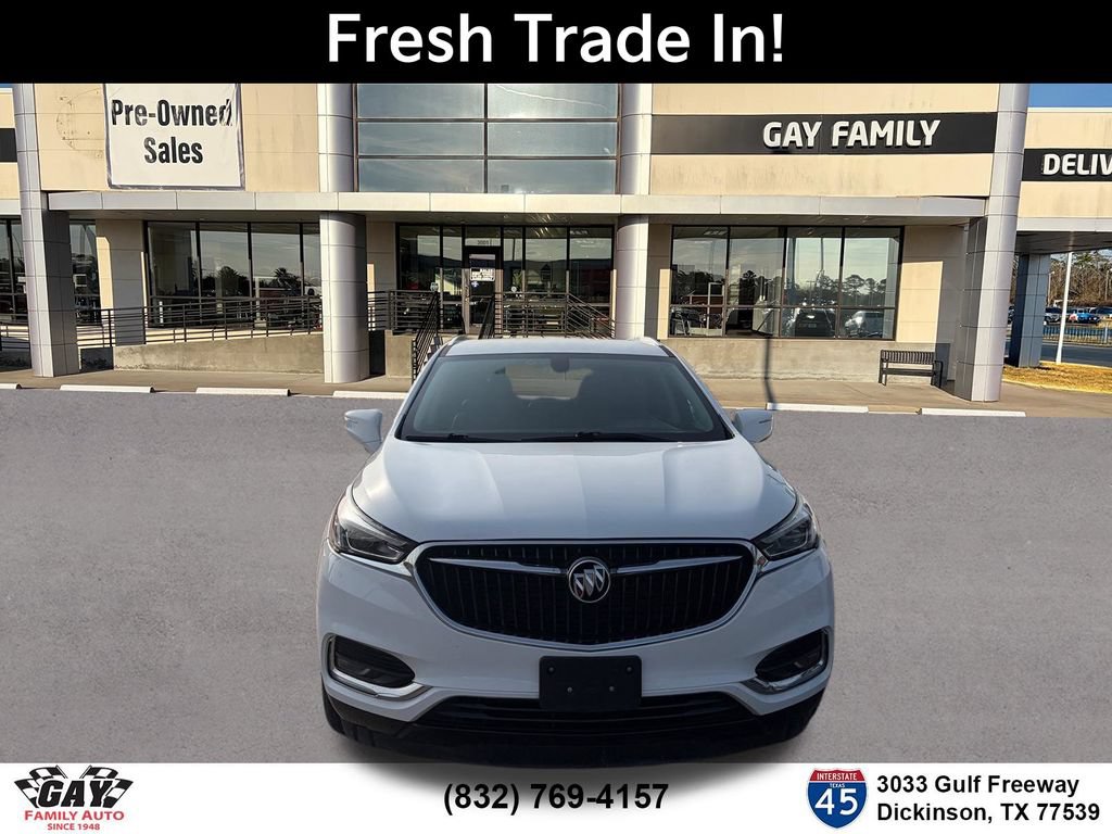 Used 2018 Buick Enclave Essence FWD image 2