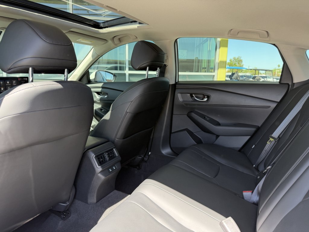 Used 2024 Honda Accord EX-L image 32
