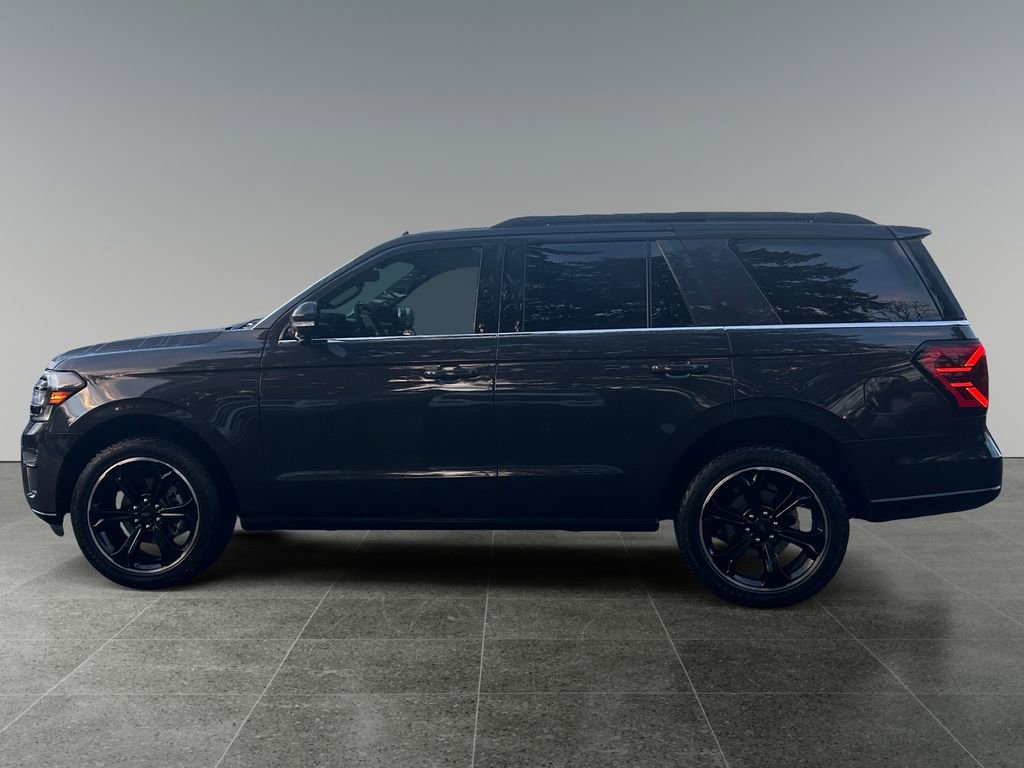 Used 2023 Ford Expedition Limited image 5