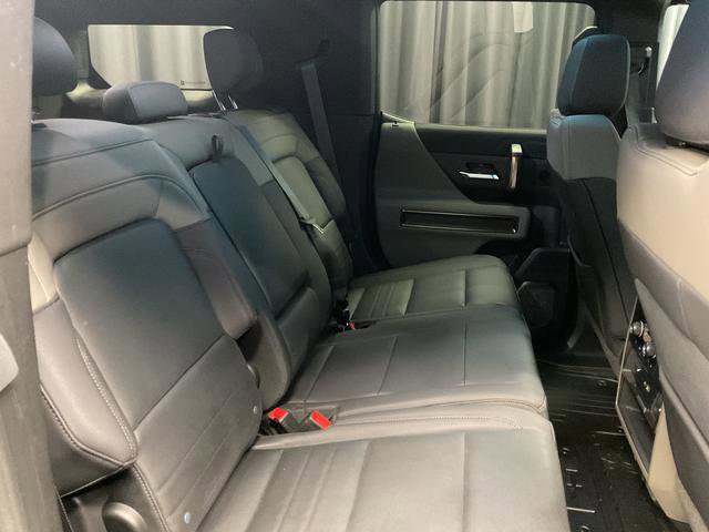Used 2024 GMC Hummer EV 2X w/ Extreme Off-Road Package image 15