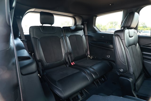 Used 2023 Jeep Grand Cherokee L Laredo AWD/4WD image 32
