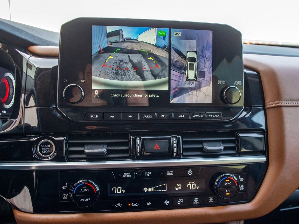 Used 2024 Nissan Pathfinder Platinum image 24