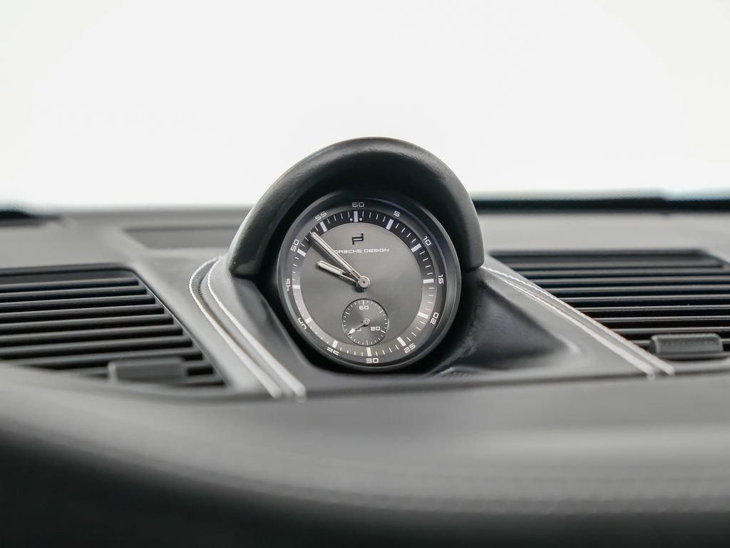 Used 2026 Porsche 911 Carrera GTS RWD image 13