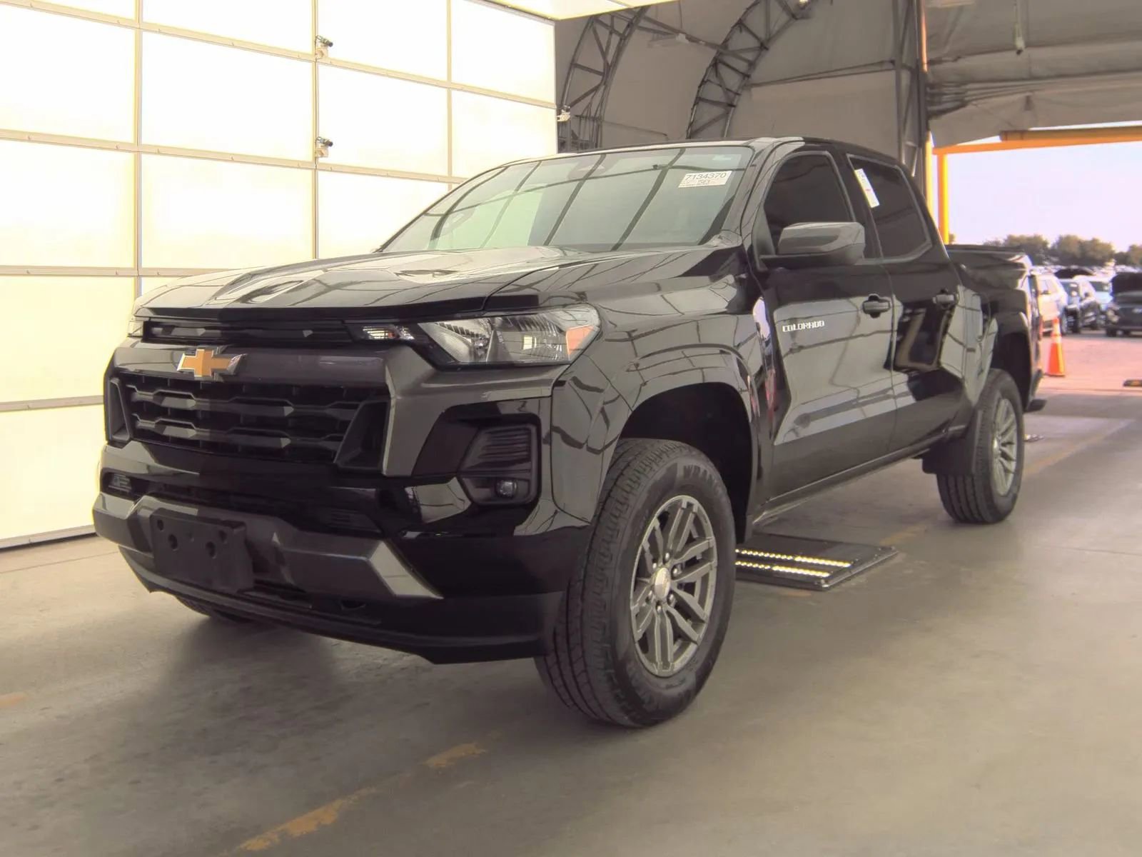 Used 2024 Chevrolet Colorado LT w/ LT Convenience Package image 1