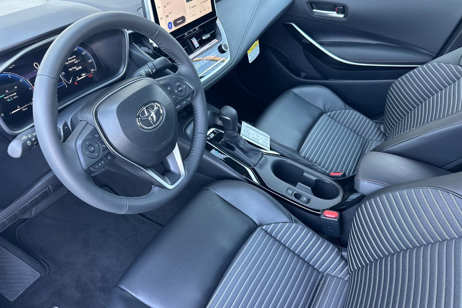 Certified 2026 Toyota Corolla XSE w/ Carpet Mat Package (TMS) FWD image 9