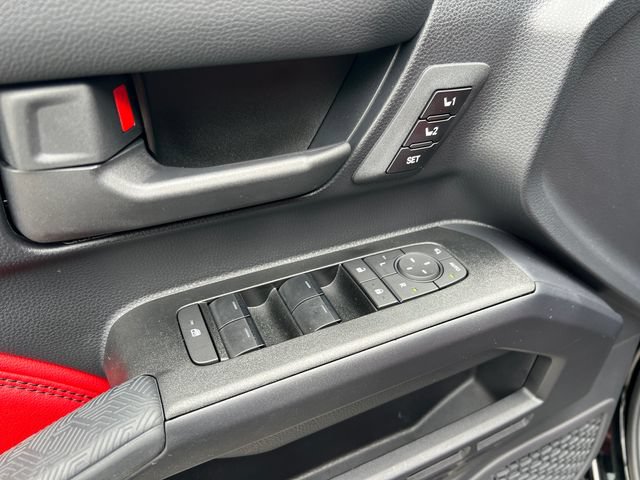 Used 2025 Toyota 4Runner TRD Pro AWD/4WD image 14
