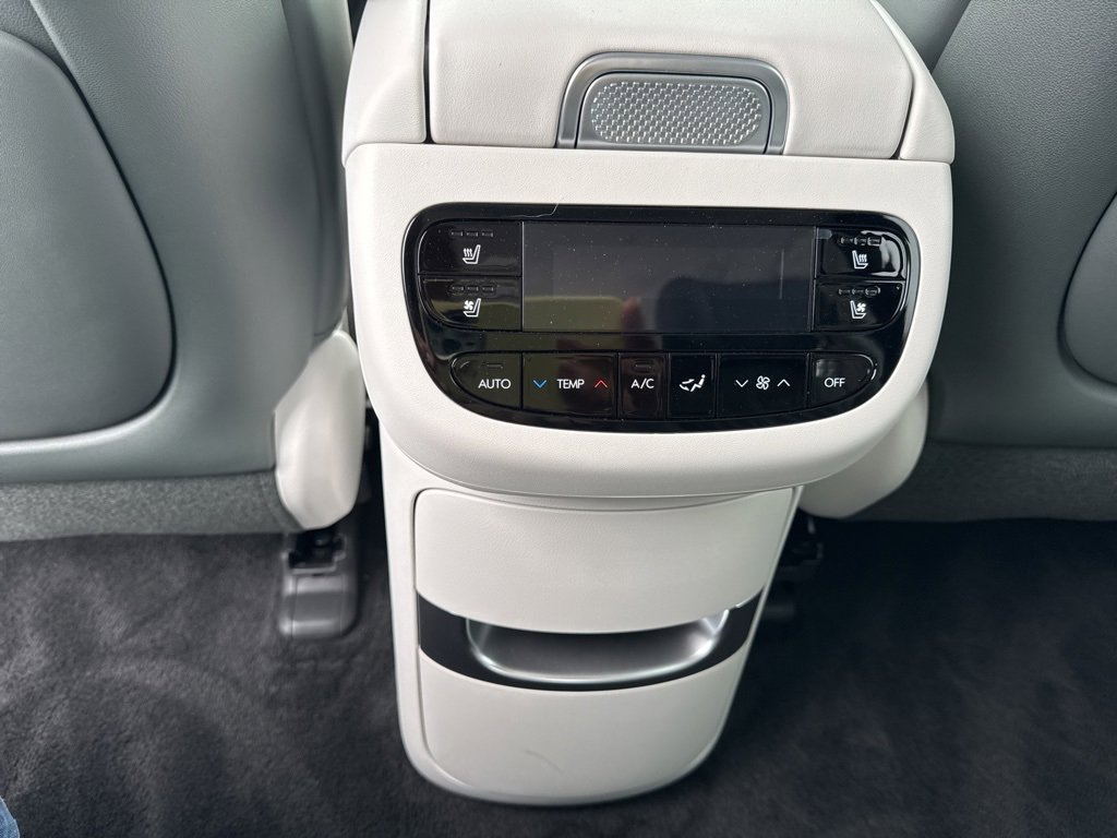 Used 2026 Hyundai Ioniq 9 Calligraphy image 50