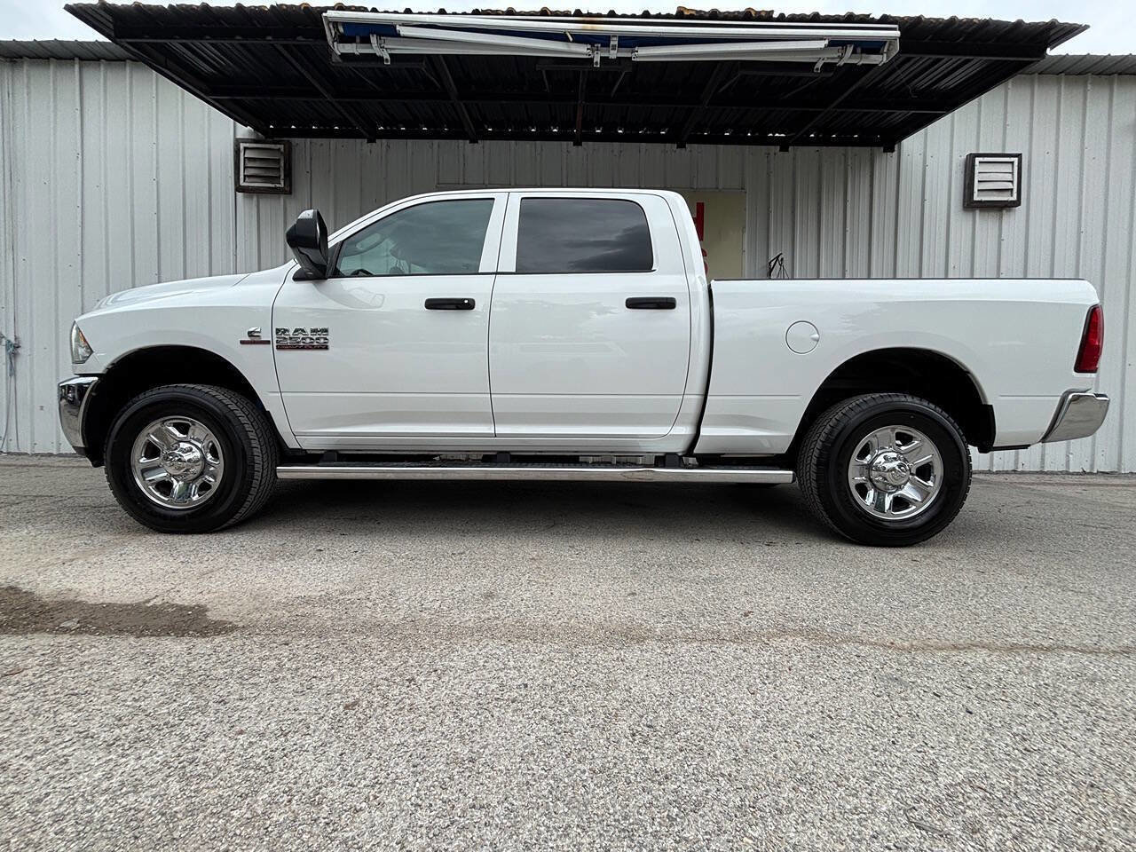 Used 2016 RAM 2500 Tradesman w/ Chrome Appearance Group image 6
