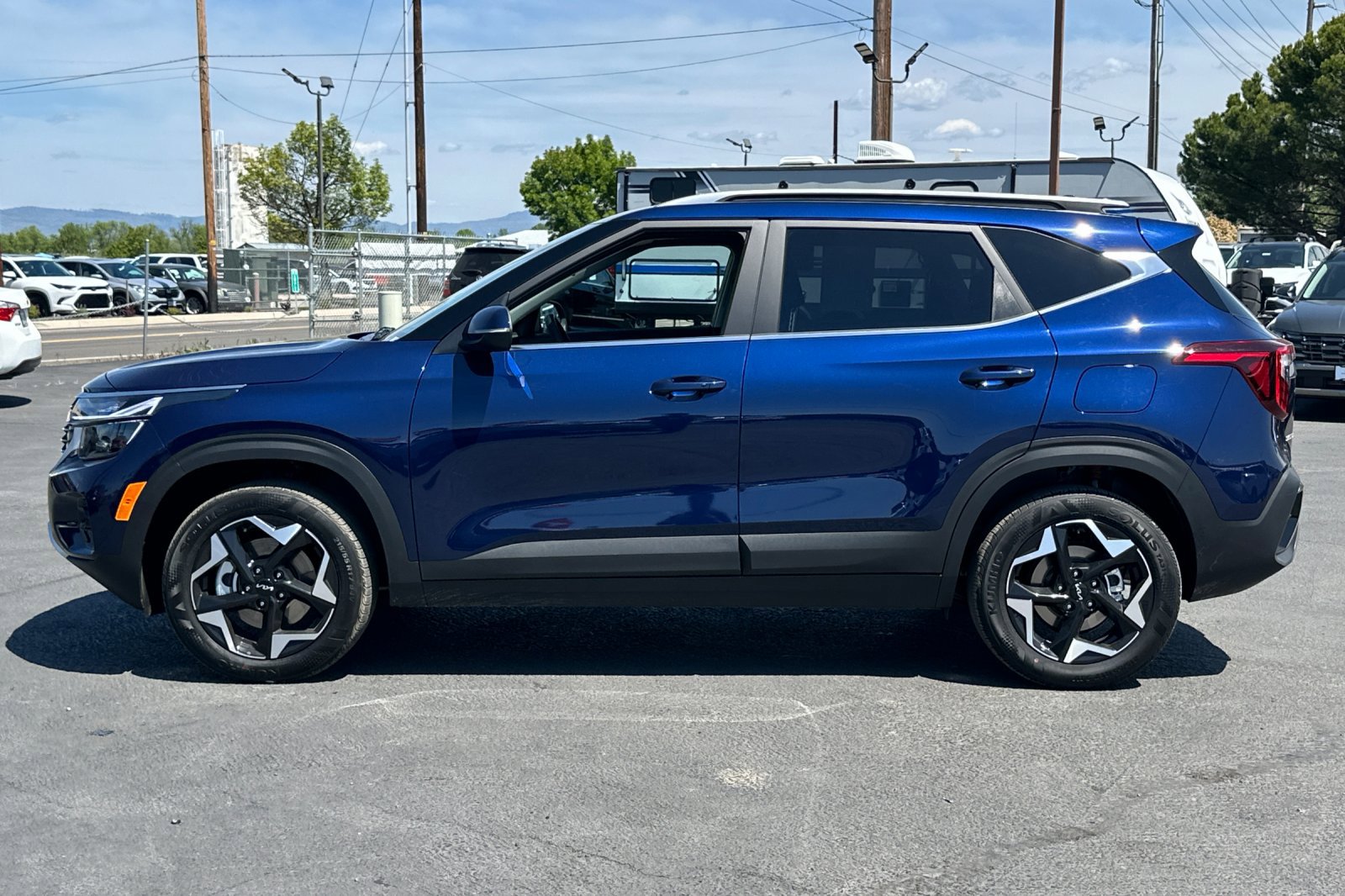Used 2026 Kia Seltos EX AWD/4WD image 8