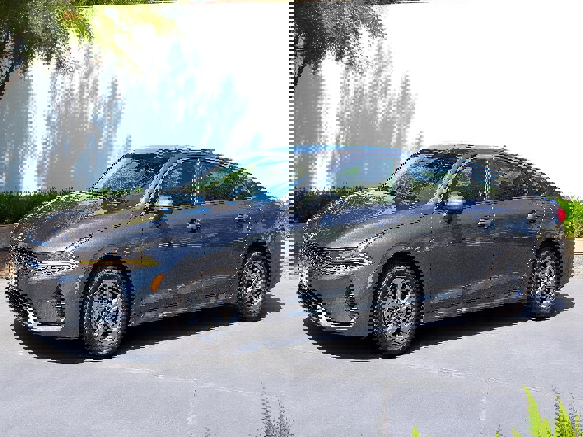 Used 2023 Kia K5 LXS image 9