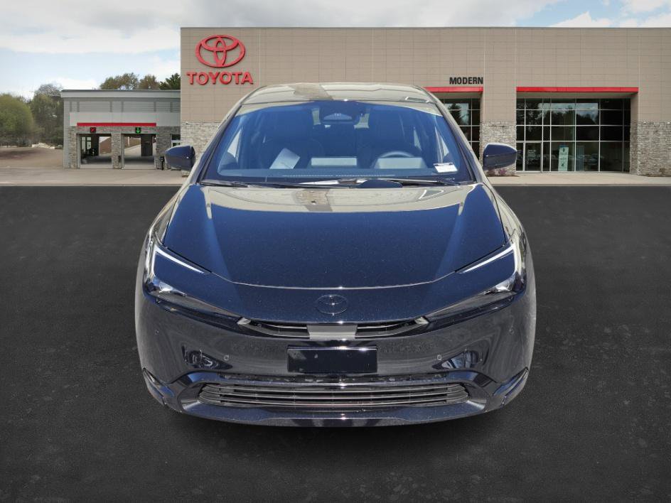 New 2026 Toyota Prius image 2