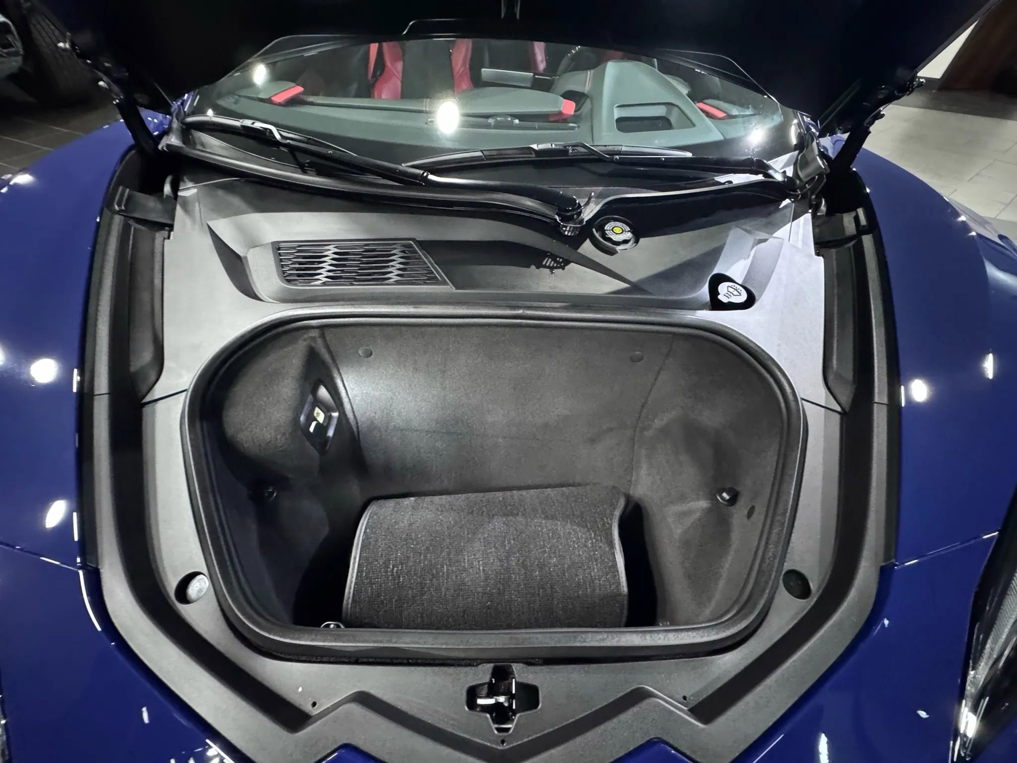 Used 2025 Chevrolet Corvette Z06 image 47