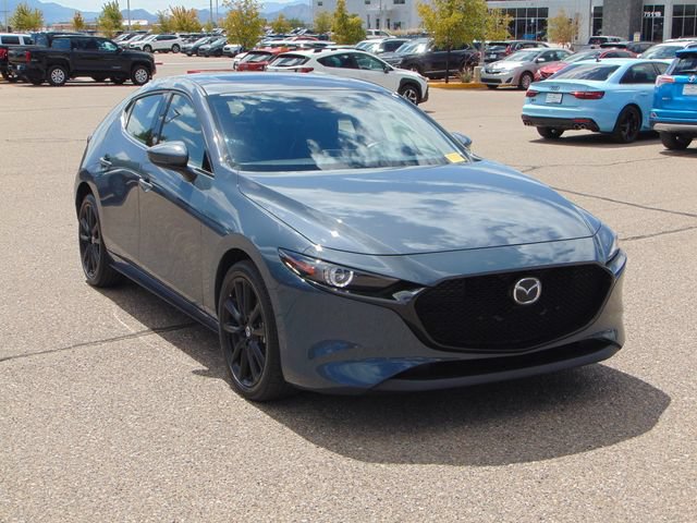 Used 2024 MAZDA MAZDA3 s FWD image 9