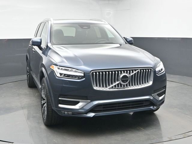 Used 2023 Volvo XC90 B5 Plus w/ Protection Package Premier image 2