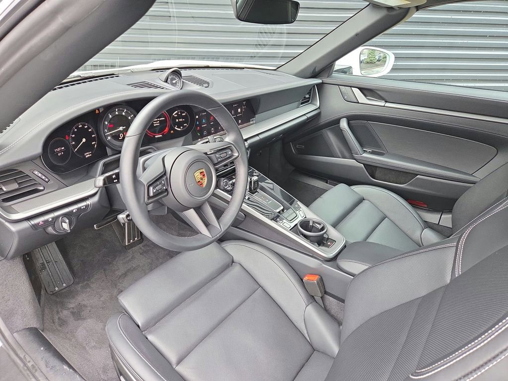 Certified 2024 Porsche 911 Targa 4 image 4