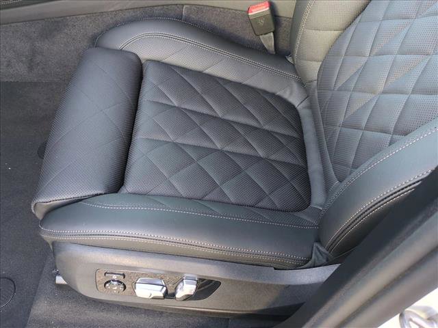 New 2026 BMW X7 xDrive40i w/ M Sport Package image 4