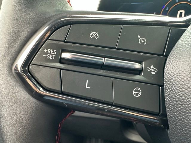 Used 2024 Chevrolet Traverse RS image 35