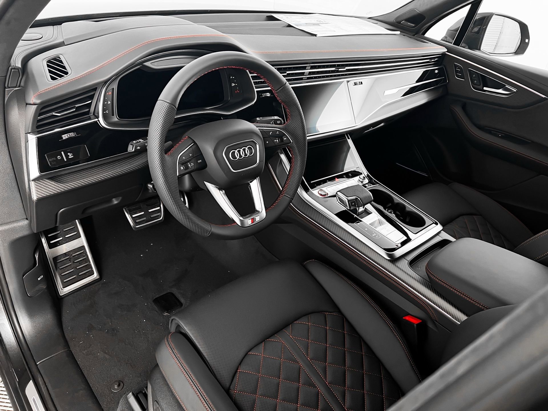 New 2026 Audi SQ7 Prestige image 18