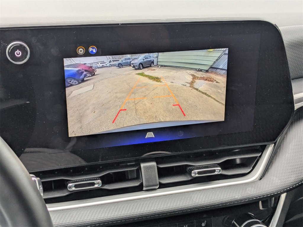 Used 2025 Chevrolet Equinox LT image 20