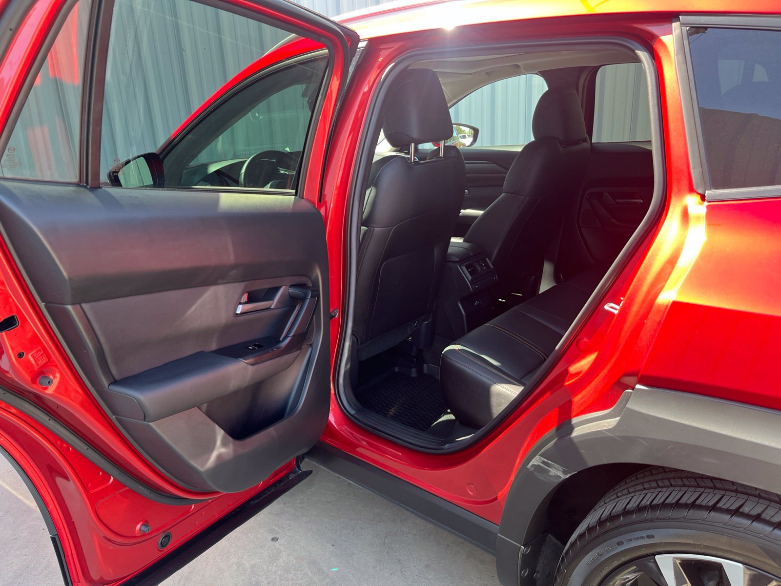 Certified 2025 MAZDA CX-50 AWD 2.5 Turbo w/ Weather Package image 13