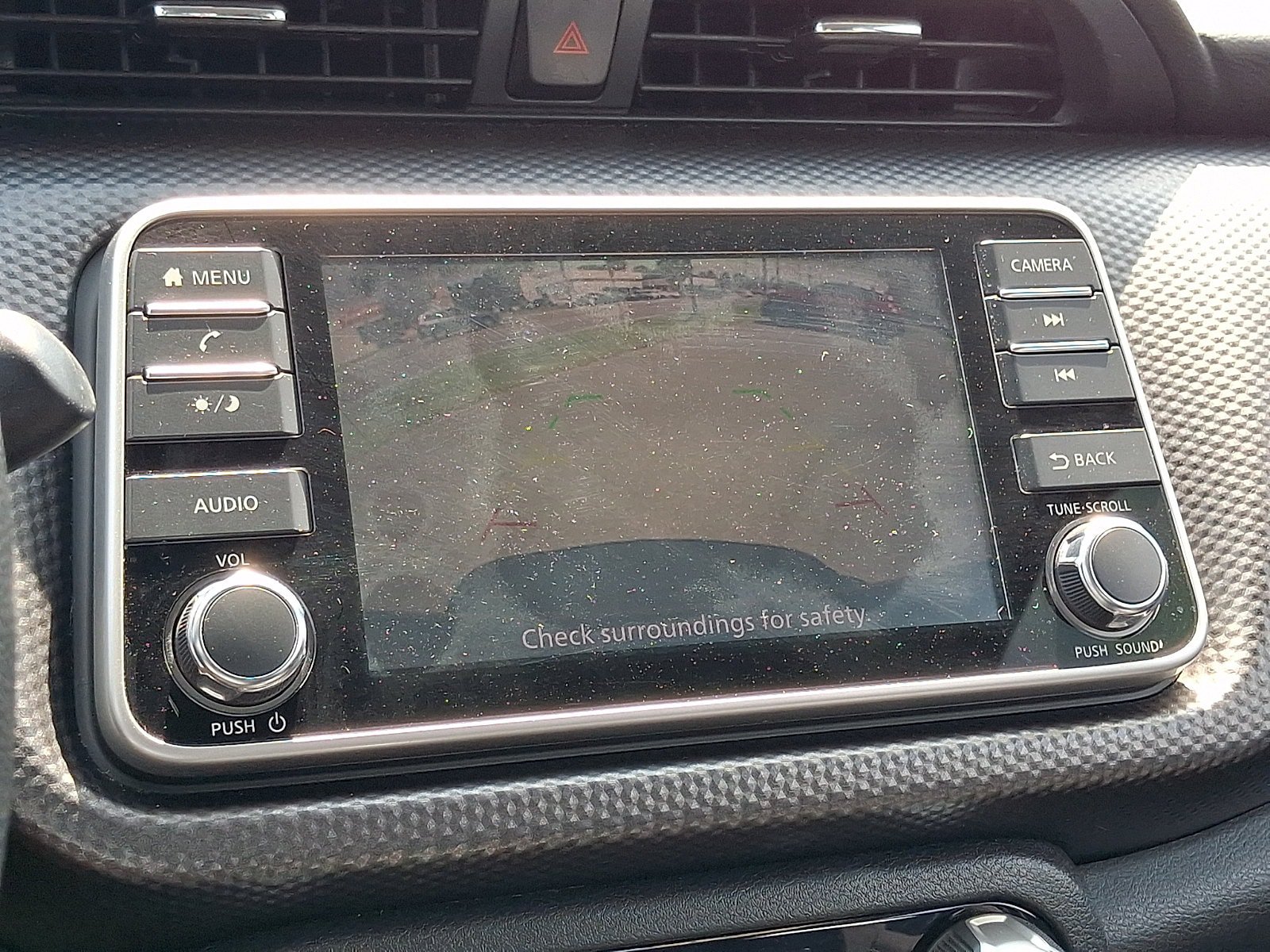 Used 2019 Nissan Kicks SV FWD image 18