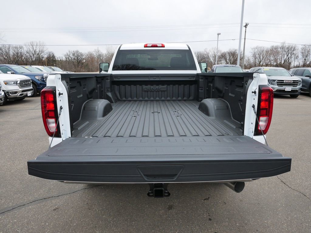 New 2026 GMC Sierra 3500 SLE image 6
