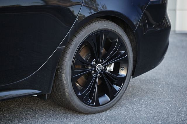 New 2024 Jaguar XF R-Dynamic SE AWD/4WD image 6